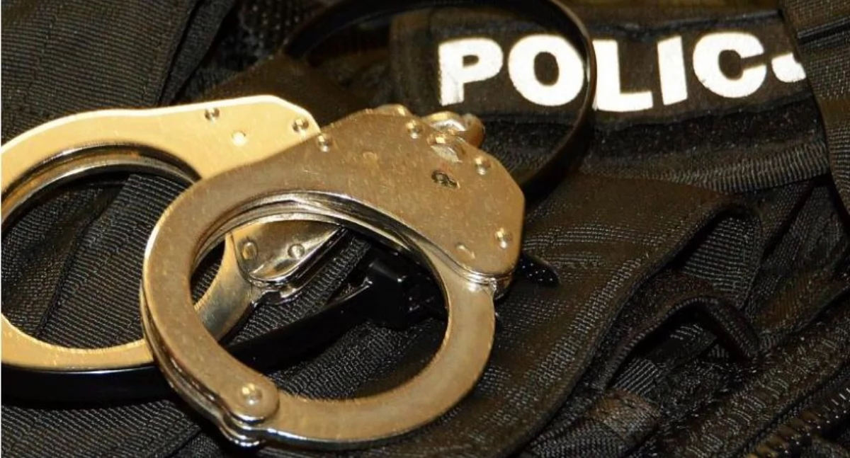Ścigany listem gończym 25-latek zatrzymany przez policję z Ciechanowa