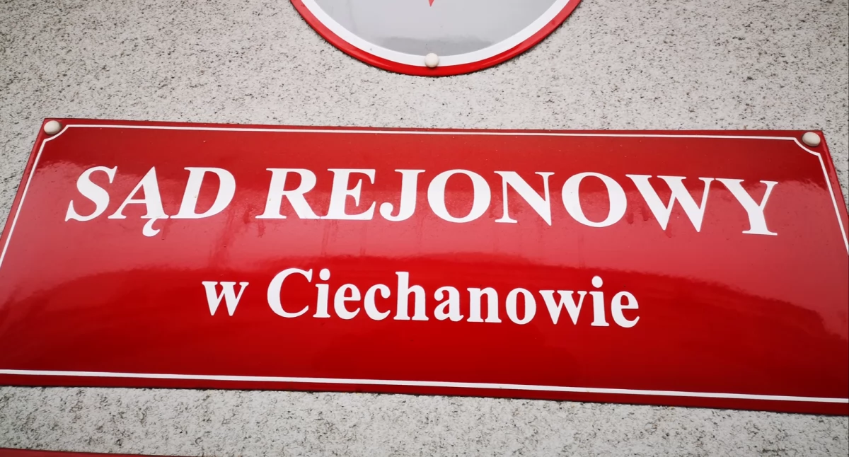 Po opadach śniegu zawaliła się stodoła. Ciechanowski sąd w sprawie odszkodowania