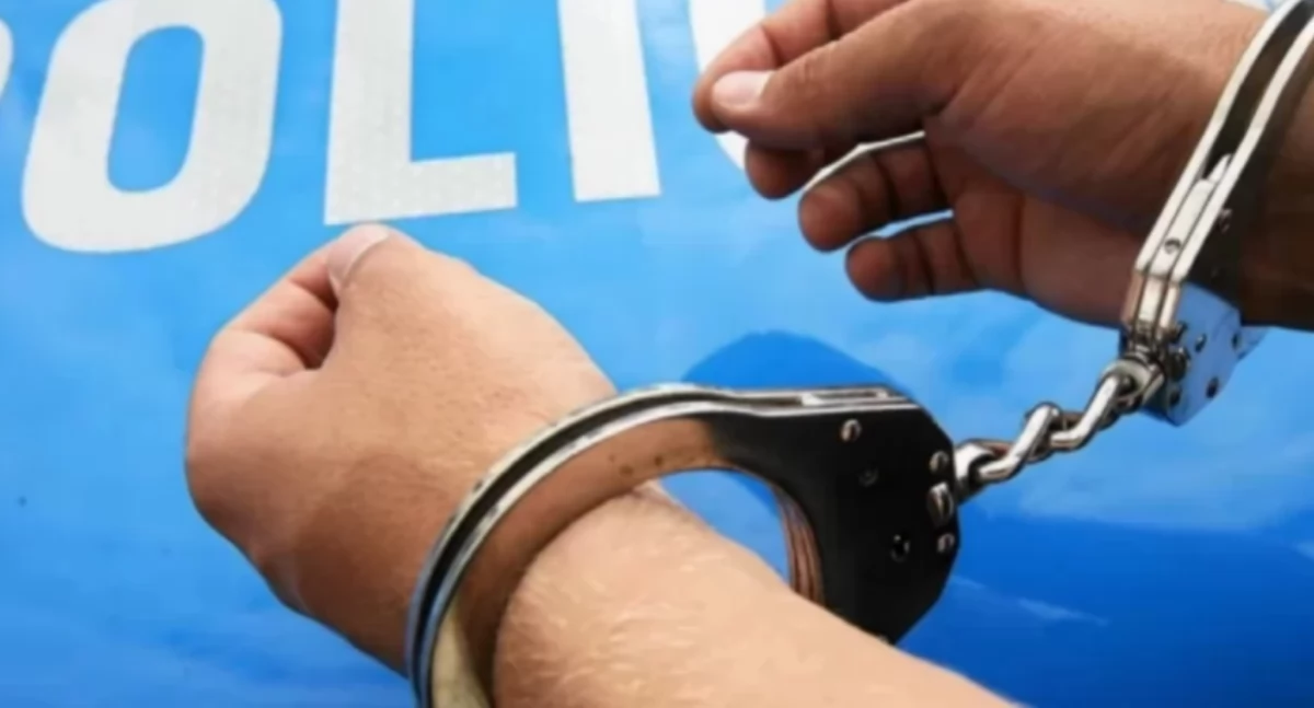 Policjant w czasie zakupów zatrzymał złodzieja. 20-latek wpadł w ciechanowskim markecie
