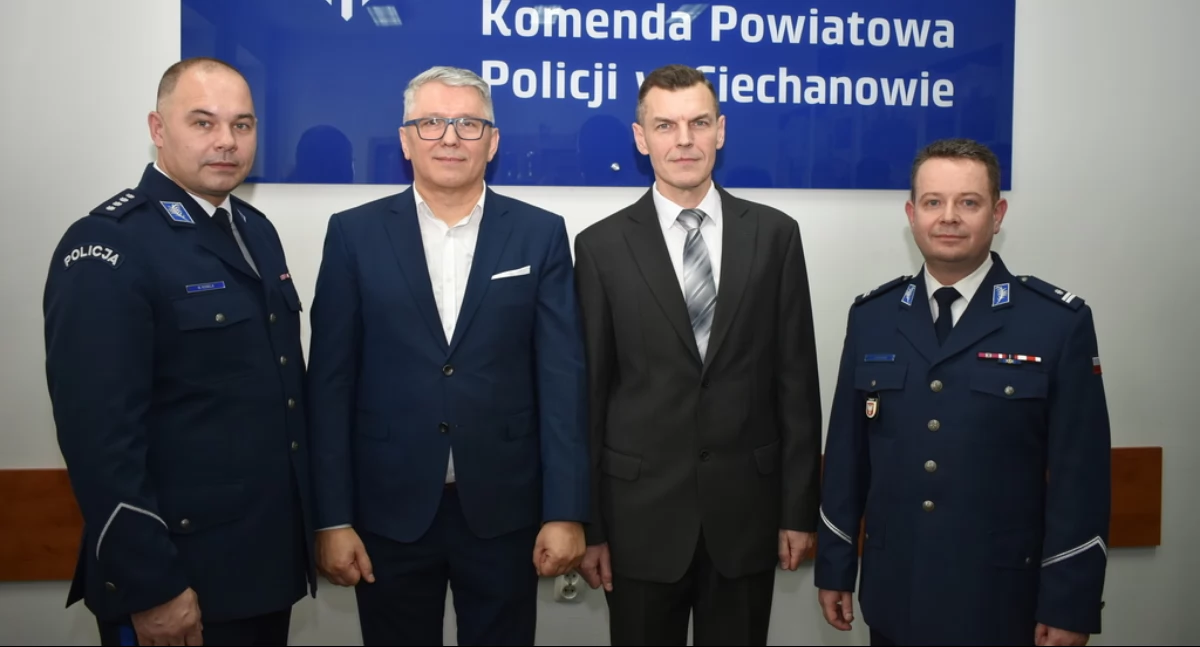 Nowy kierownik posterunku, dwa pożegnania. Zmiany w ciechanowskiej komendzie policji [zdjęcia]