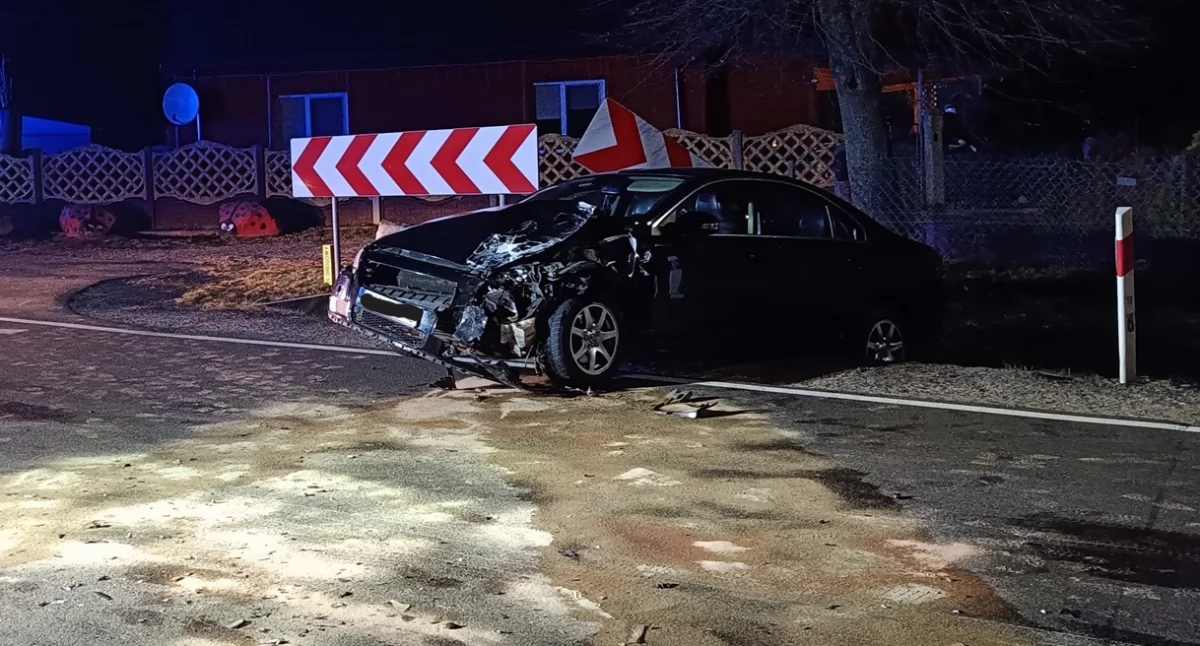 Trzy osoby ranne w wypadku [zdjęcia]