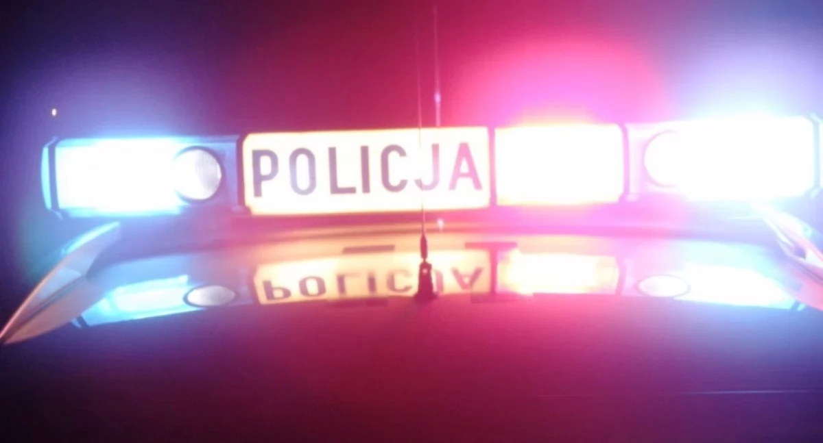 Pijany kierowca zatrzymany w Ciechanowie. Na oczach policjantów łamał przepisy i próbował uciec