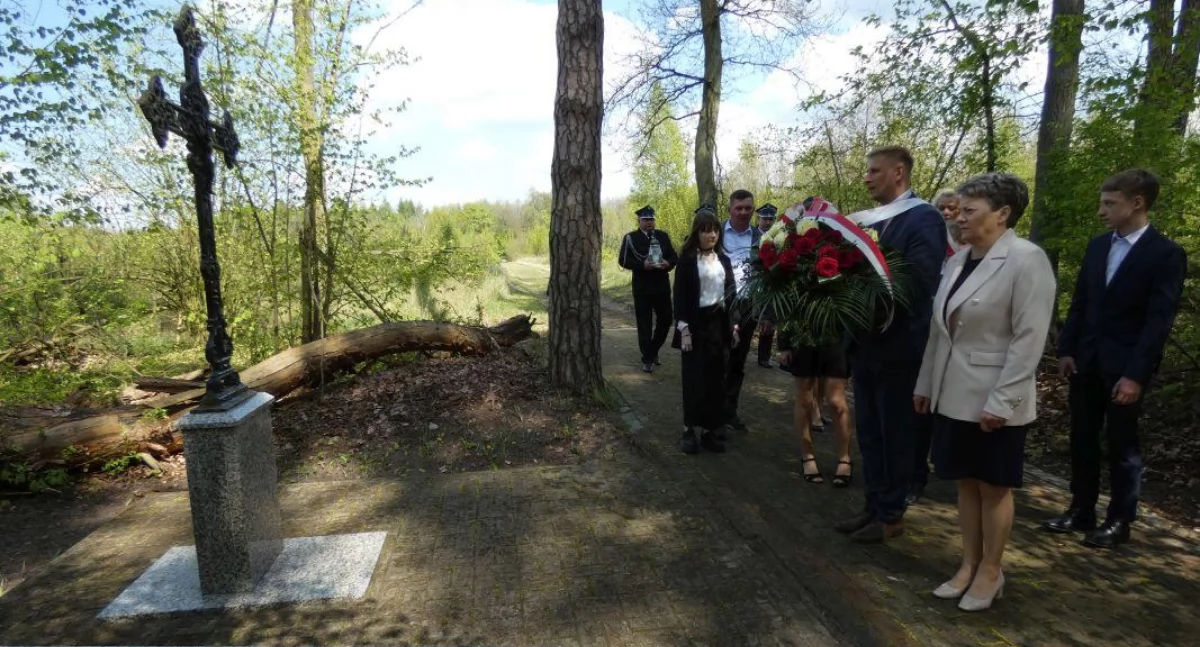 Oddadzą hołd zamordowanym w Lesie Ościsłowskim