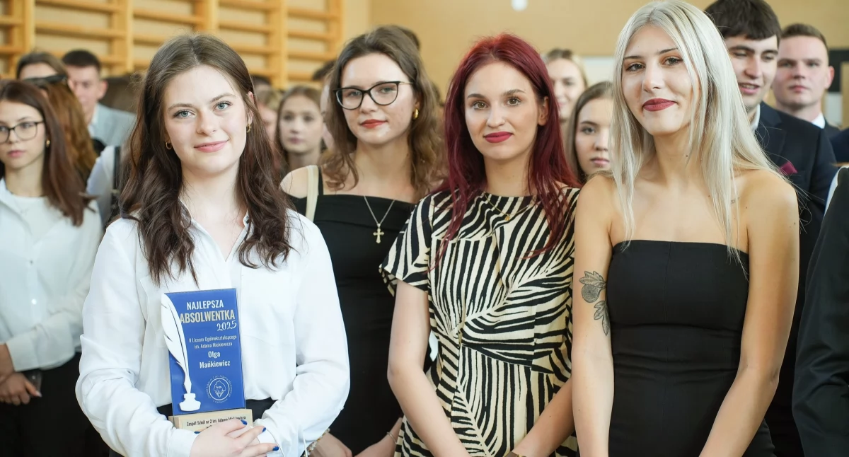 Ponad 600 uczniów z powiatu ciechanowskiego rozpoczęło egzaminy maturalne