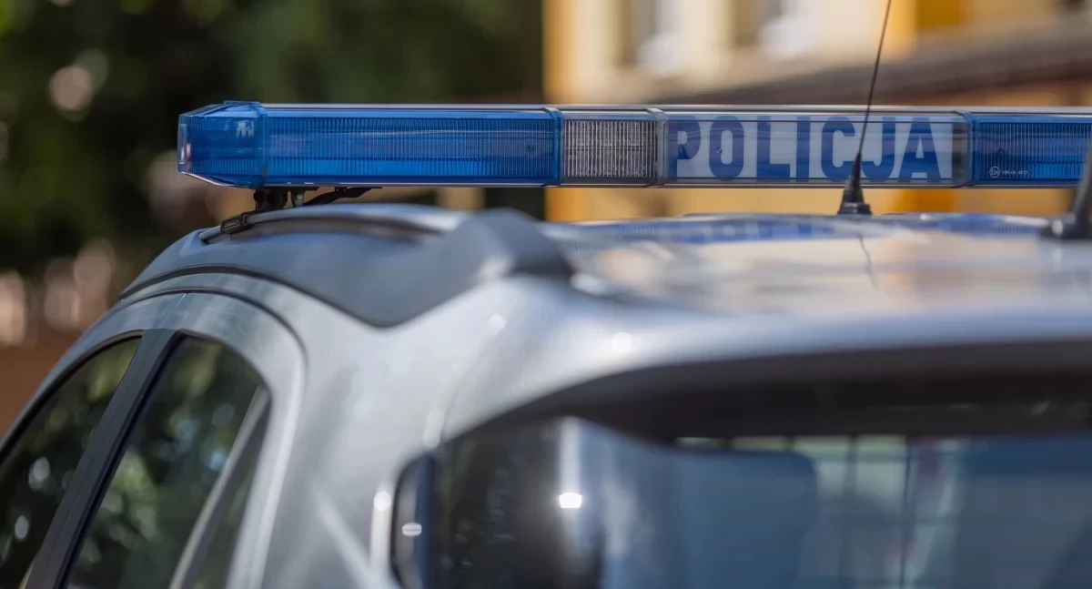 Policjanci z Ojrzenia pomogli rannemu mężczyźnie