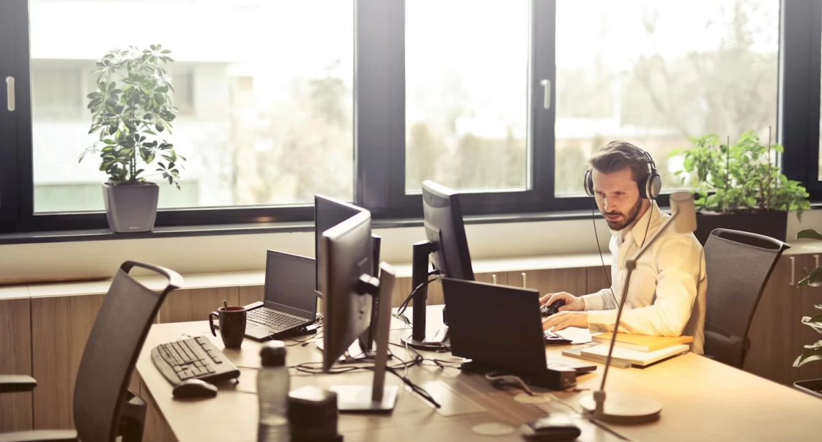 5 sposobów na zwiększenie efektywności call center dzięki voicebotom