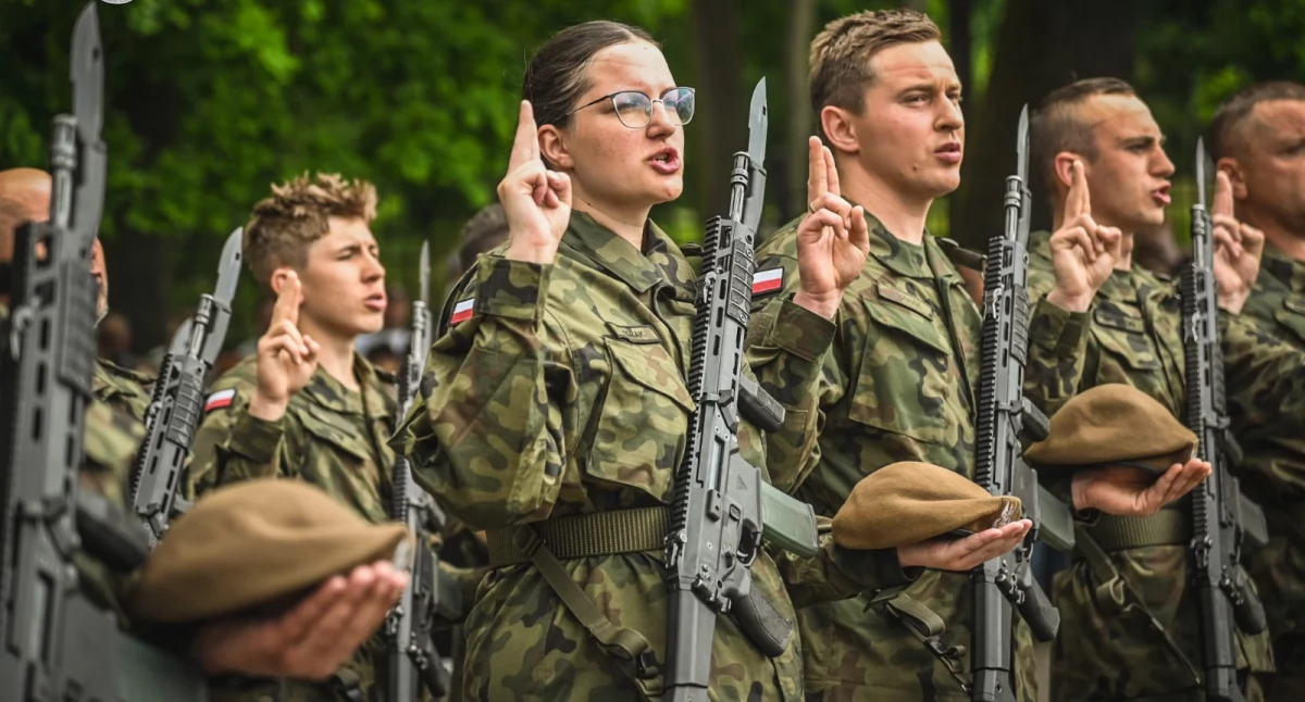 Blisko 60 nowych ochotników złożyło przysięgę w Opinogórze [zdjęcia]