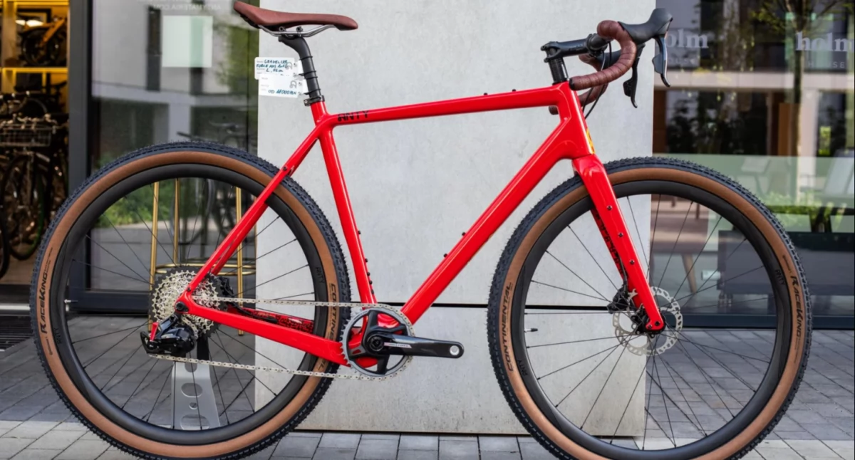 Gravel – rower, który zabierze Cię dalej niż myślisz