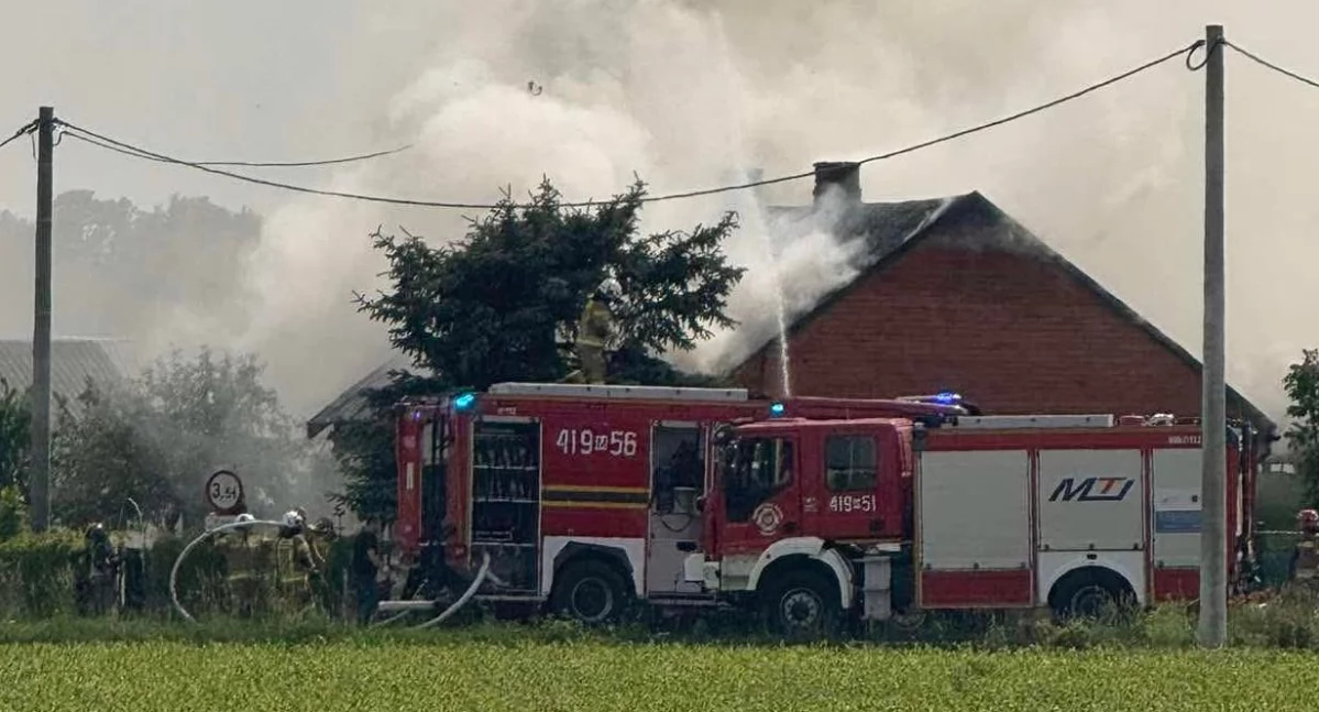 Pożar domu w powiecie ciechanowskim [zdjęcia]
