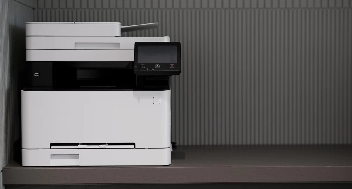 Jak przebiega serwis urządzeń marki Konica Minolta?