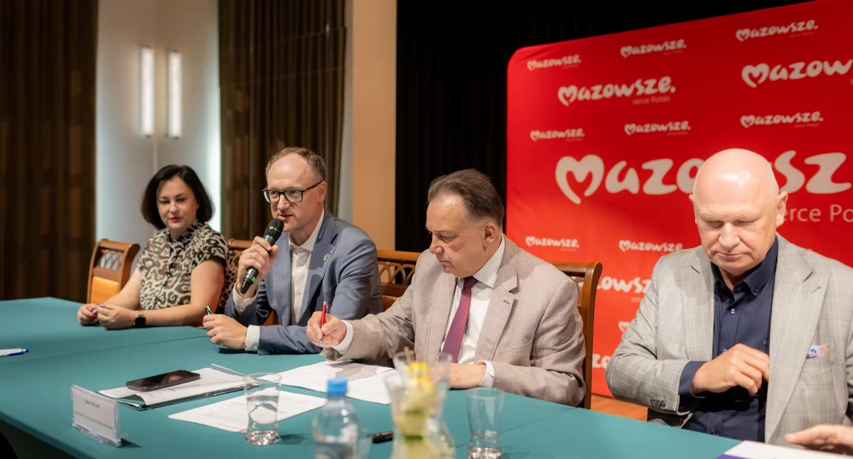 Kolejne fundusze dla samorządów i parafii z powiatu ciechanowskiego [zdjęcia]