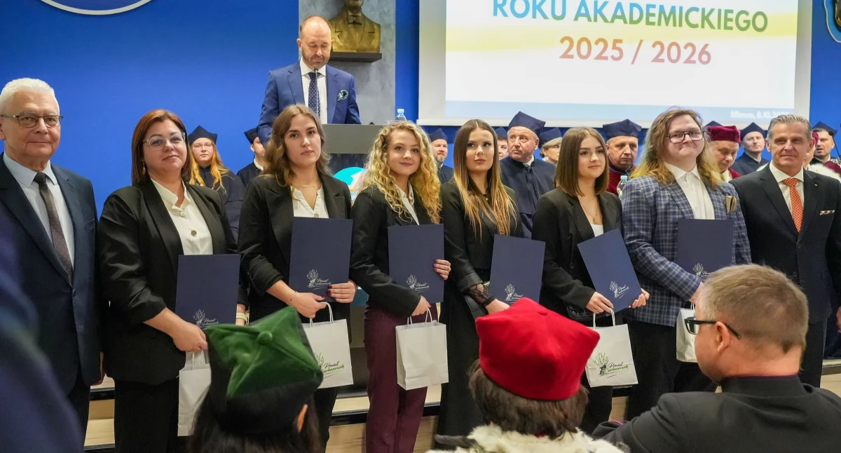Nagrody dla najlepszych studentów ciechanowskiej uczelni [zdjęcia]