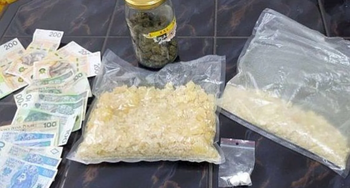 Kokaina, mefedron i marihuana. Ciechanowianin zatrzymany przez kryminalnych