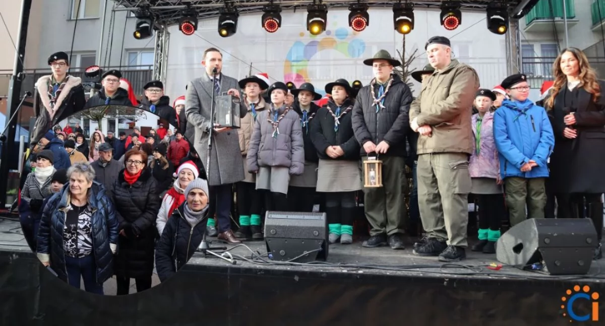 Ciechanowianie spotkali się na jarmarku i miejskiej wigilii [zdjęcia]