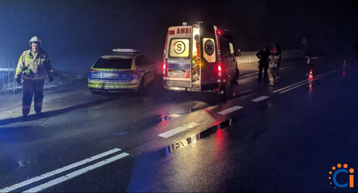 AKTUALIZACJA: Wypadek na torach kolejowych Pawłowie koło Ciechanowa. Ranny 41-latek [wideo/zdjęcia]