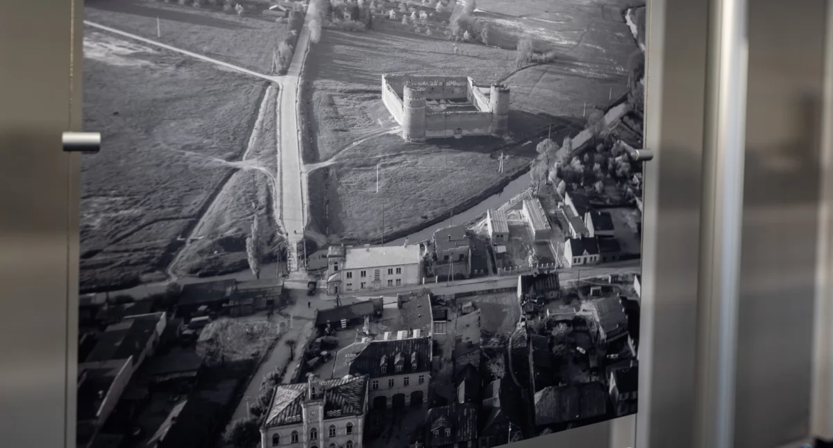 Ciechanów z lotu ptaka sprzed prawie 60 lat. Wystawa w nowym biurowcu [zdjęcia]