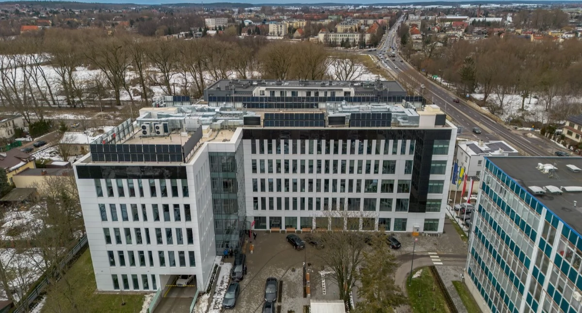 Ciechanowski biurowiec Top Inwestycją 2026 w kraju? Każdy może zagłosować