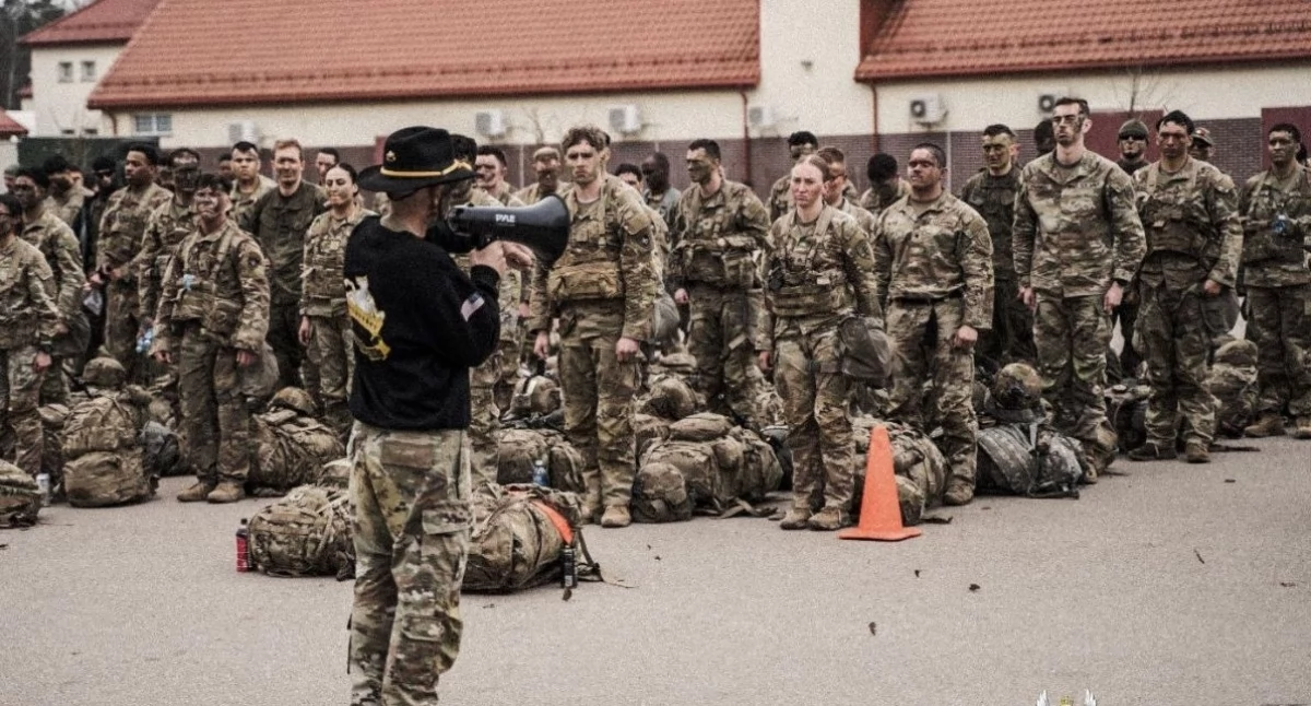 Srebrne ostrogi dla żołnierzy z ciechanowskiej brygady [zdjęcia]