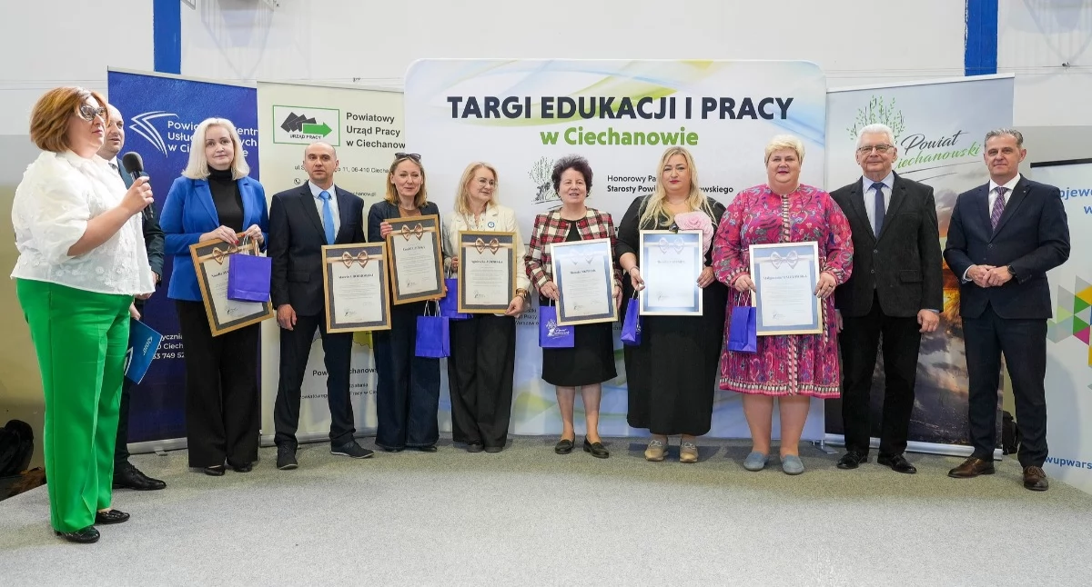 Nagrodzeni nauczyciele i doradcy zawodowi z Ciechanowa
