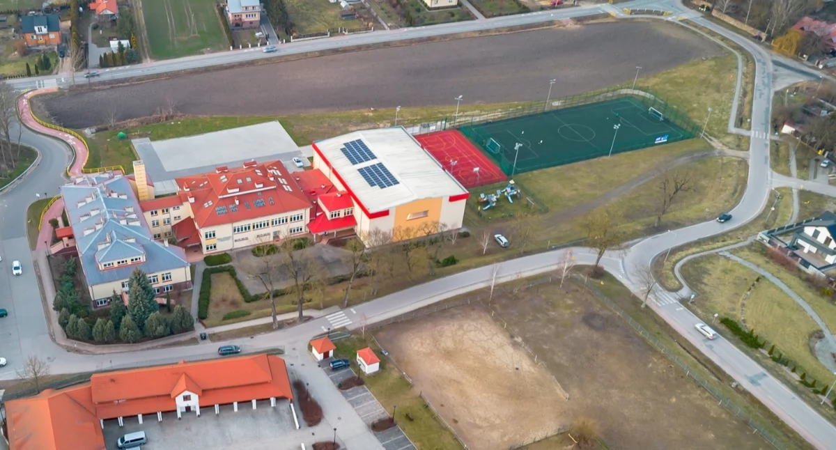 Konkurs na stanowisko dyrektora szkoły w pobliżu Ciechanowa