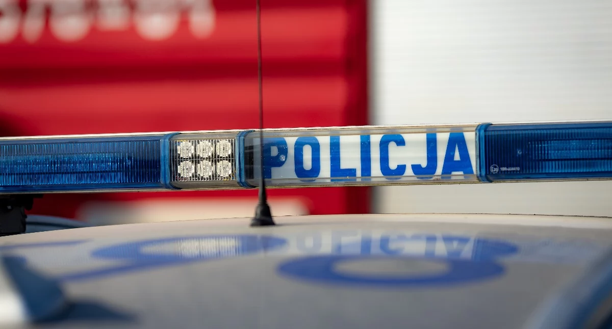 Tragiczny wypadek na terenie firmy. Mężczyzna zginął pod kołami ciężarówki