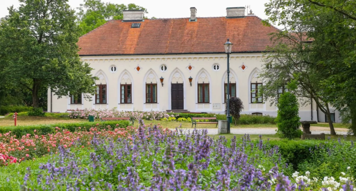 Opinogórski zabytek wyłączony ze zwiedzania. Czeka go inwestycja