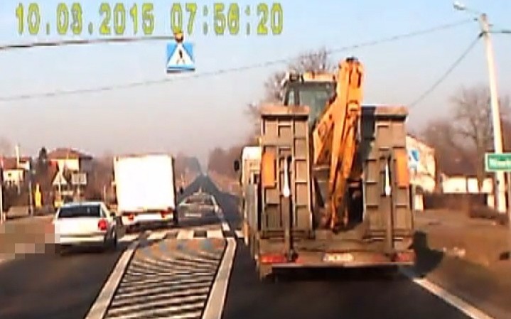 Piraci drogowi w akcji. Ich popisy nagrali inni kierowcy (wideo)