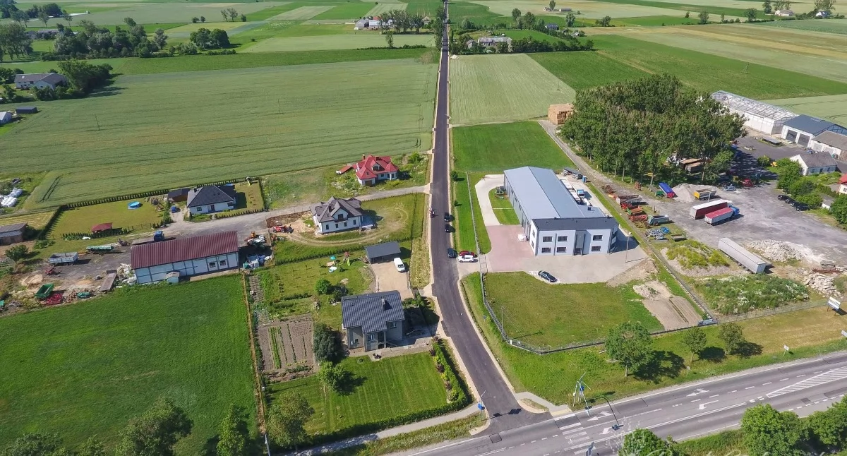 Zakończono modernizację ponad 3 km drogi w pobliżu Ciechanowa [zdjęcia]