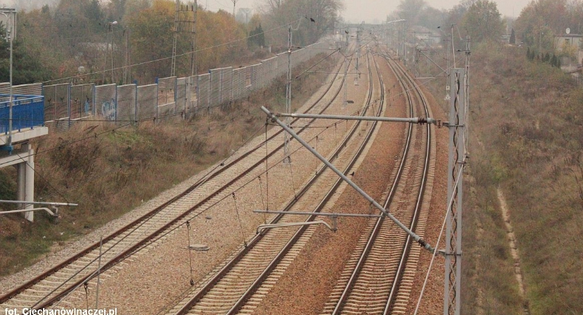 Z ostatniej chwili: utrudnienia w ruchu pociągów na linii Ciechanów - Warszawa