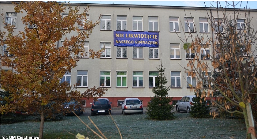Nauczyciele z Ciechanowa i powiatu będą strajkować. 31 marca nie poprowadzą lekcji