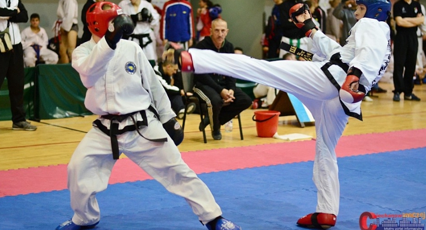 Zawodnicy Matsogi rządzą w Ciechanowie podczas Międzywojewódzkich Mistrzostw Taekwondo