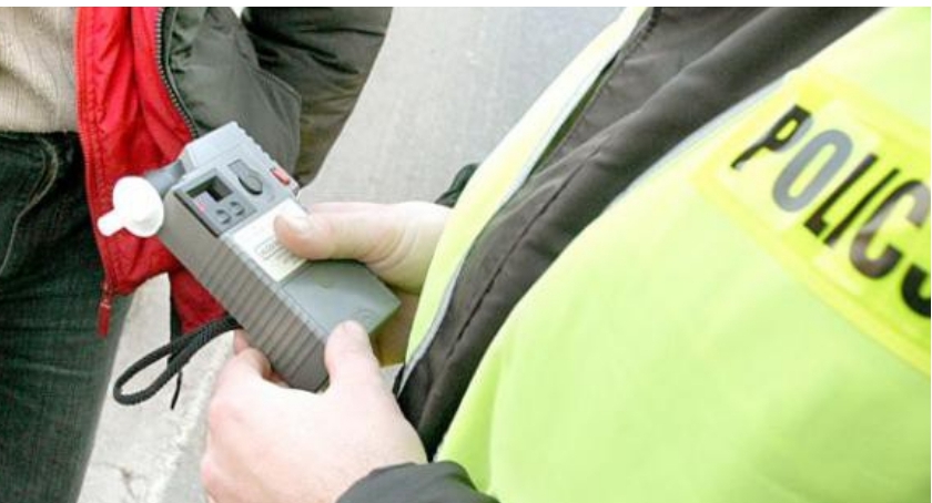 Młodzi mężczyźni kierowali po alkoholu. Zatrzymała ich ciechanowska policja