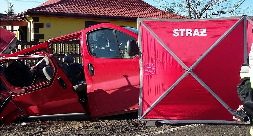 Nowe informacje ws. wypadku w Pawłowie. Trzy osoby nadal w szpitalu, jedna przeszła operację