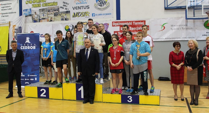 W Ciechanowie odbył się Ogólnopolski Turniej Tenisa Stołowego Sprawni-Razem (zdjęcia)
