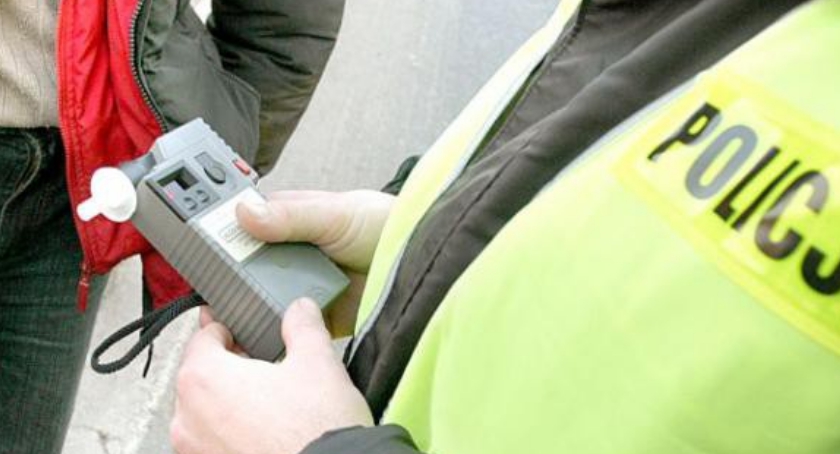 Nietrzeźwi kierowcy zatrzymani na drogach powiatu ciechanowskiego