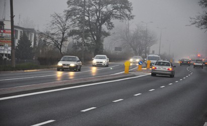 Jesień na drodze. Zobacz, o czym warto pamiętać