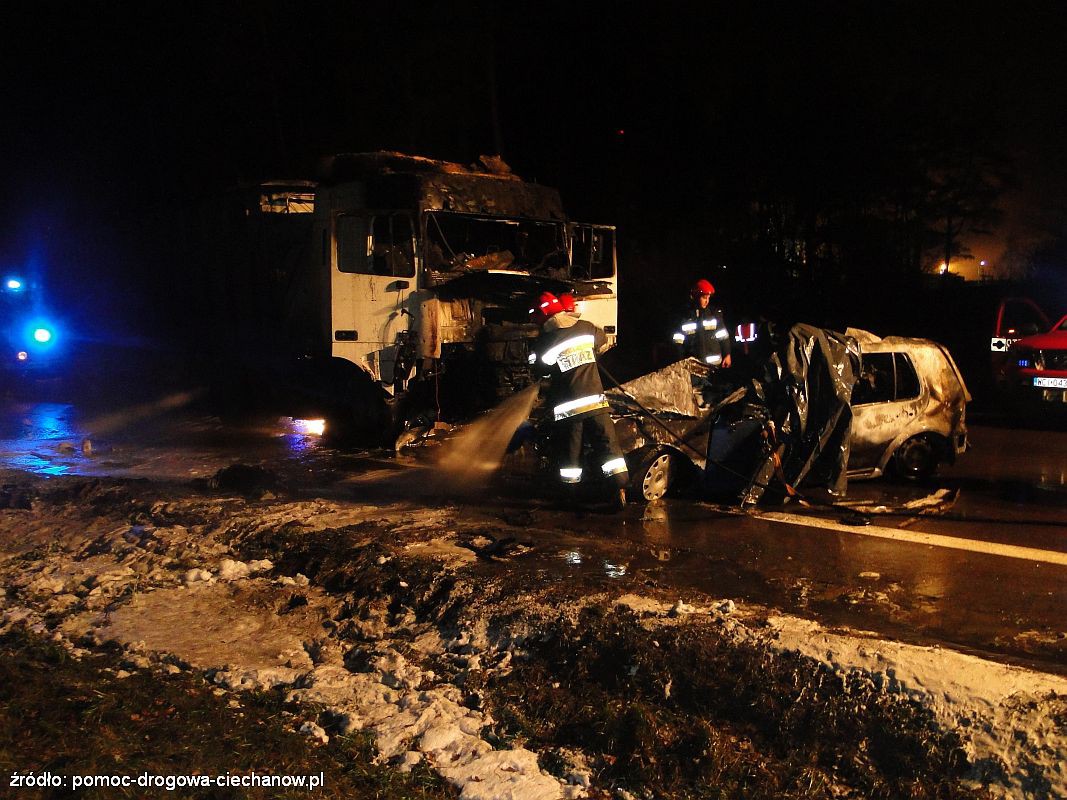 Wypadek pod Glinojeckiem: 28 - latek spłonął w aucie