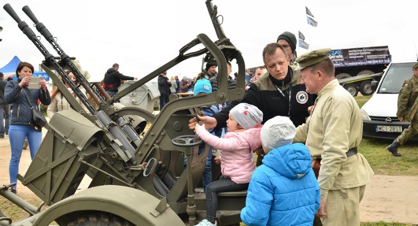 I Ciechanowski Piknik Militarny za nami - relacja wideo