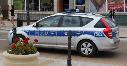 Poszukiwani listem gończym w rękach policji