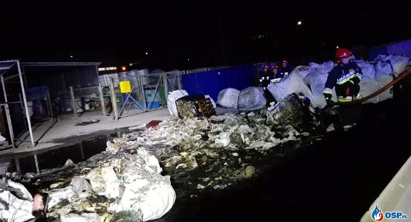 Nocny pożar na terenie cukrowni (zdjęcia)