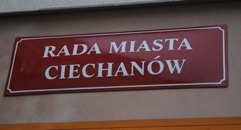 Radni wnioskują o upamiętnienie więźniów obozu NKWD w Ciechanowie
