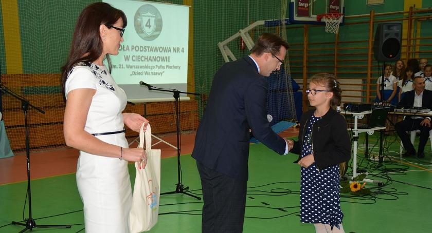 Uczniowie z Ciechanowa nagrodzeni za osiągnięcia artystyczne