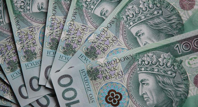 Uczniowie z Mazowsza mogą ubiegać się o stypendia