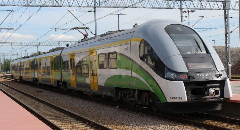 Na wakacyjną wyprawę Kolejami Mazowieckimi z Biletem Turysty