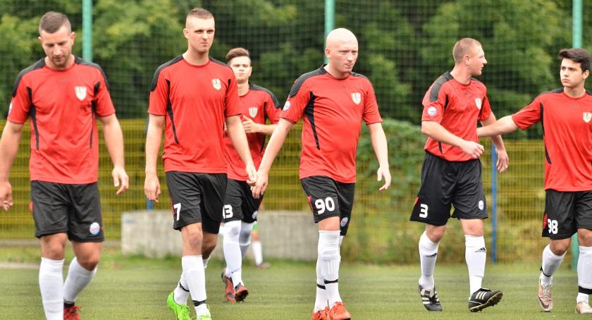 MKS zagra co najmniej 6 sparingów. Na ławce duet trenerski