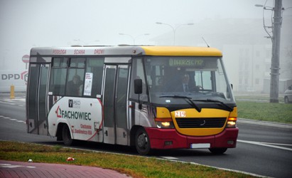 Kierowca autobusu z bronią ! 