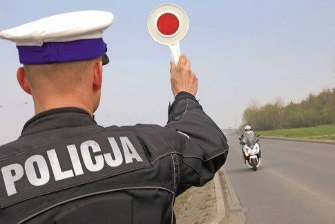 Sezon motocyklowy nadal trwa. Policja apeluje o ostrożność
