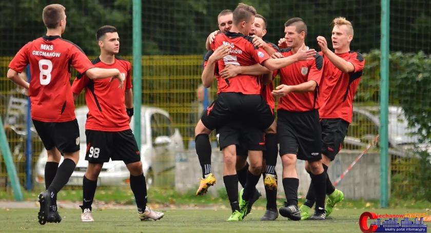 Mamy lidera! MKS odrobił straty i wygrał z Mazurem