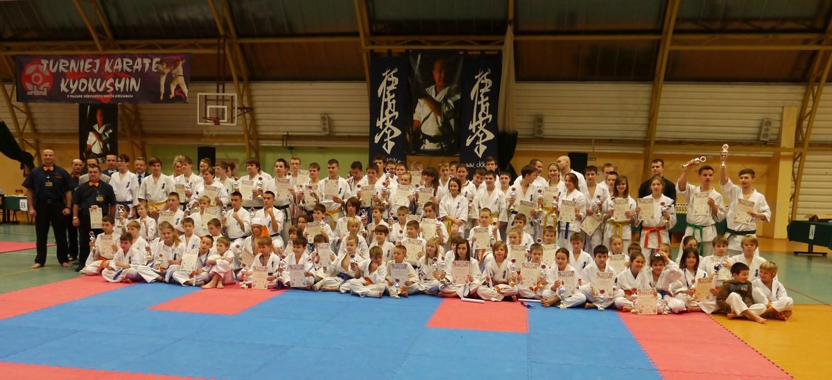 Dobry występ ciechanowian podczas III Turnieju Karate Kyokushin (zdjęcia)