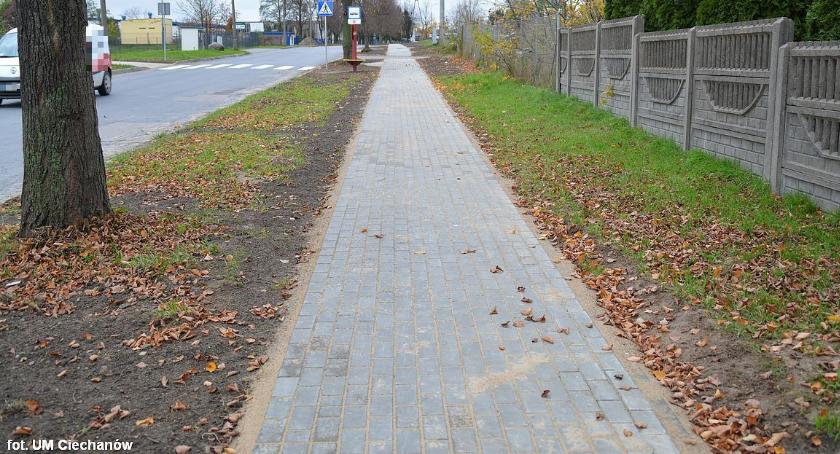 Na ul. Tysiąclecia powstał nowy chodnik